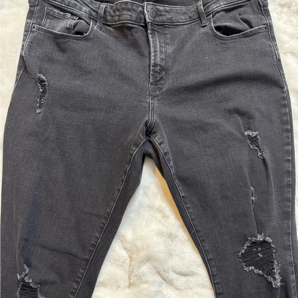 Old Navy Women's Distressed Charcoal Skinny Jeans 16S